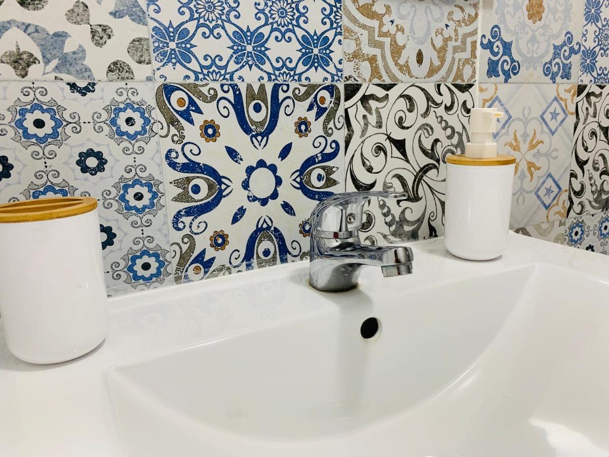 דירות סביליה Bella House Triana מראה חיצוני תמונה
